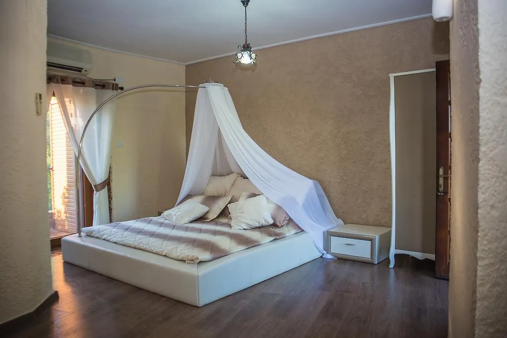 Hotel Livia Ksamil